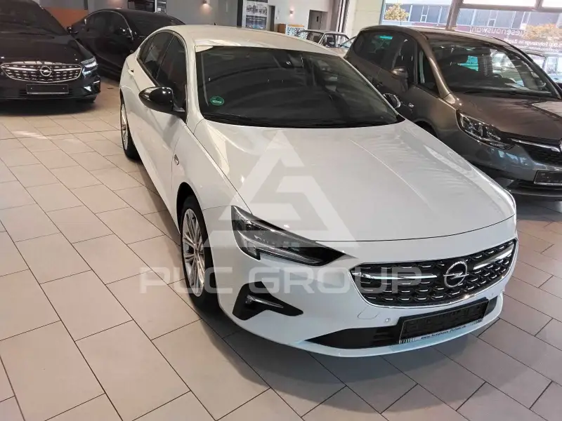 2021 Opel Insignia