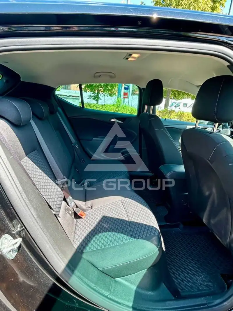 2021 Opel Astra