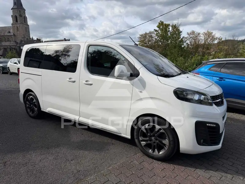 2021 Opel ZAFIRA