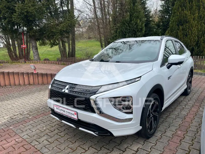 2022 Mitsubishi ECLIPSE