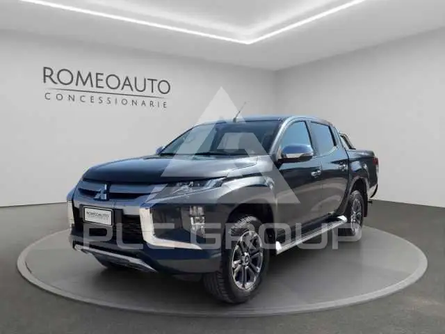 2022 Mitsubishi L200