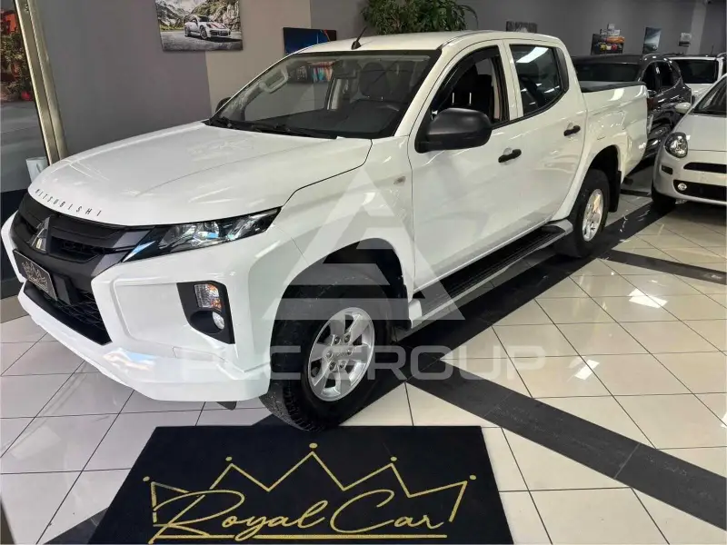 2022 Mitsubishi L200