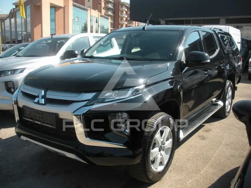 2022 Mitsubishi L200