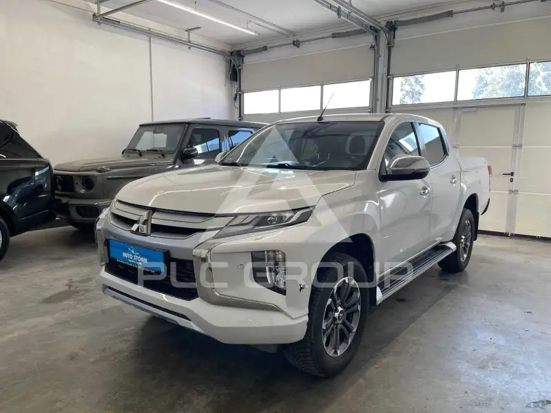 2022 Mitsubishi L200