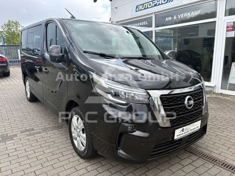 2022 Nissan NV 300