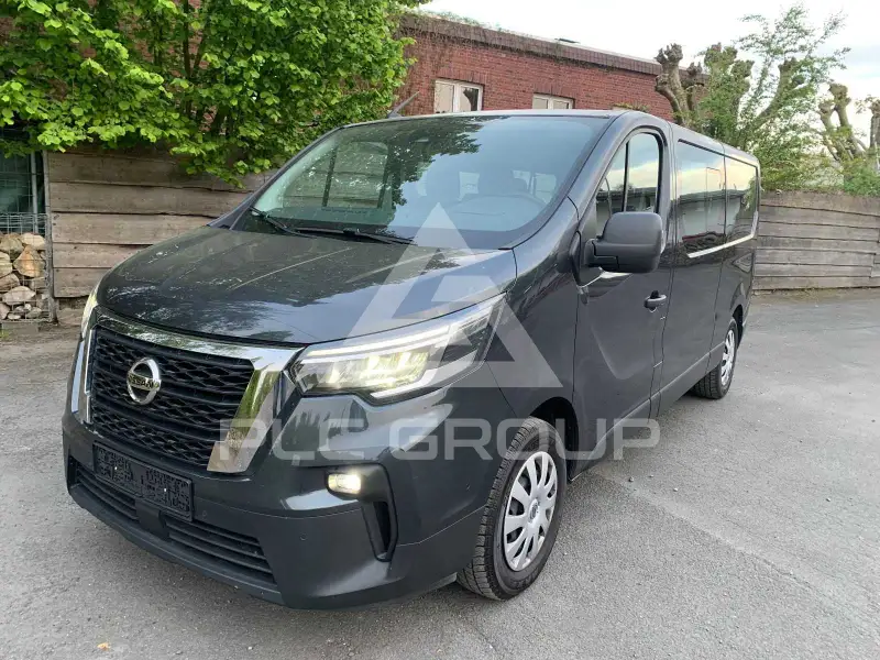 2022 Nissan NV 300