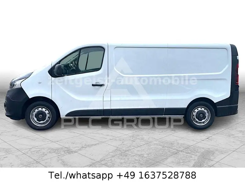 2022 Nissan NV 300