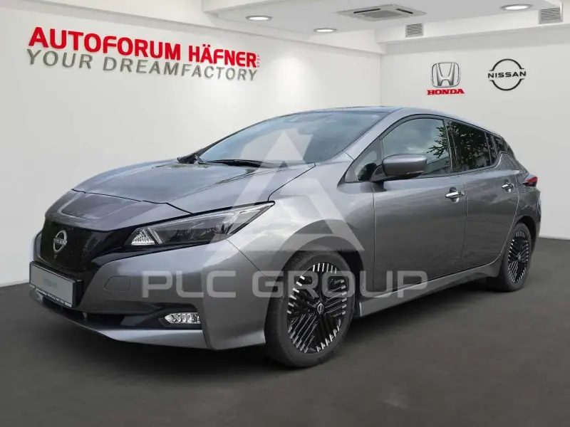 2022 Nissan LEAF