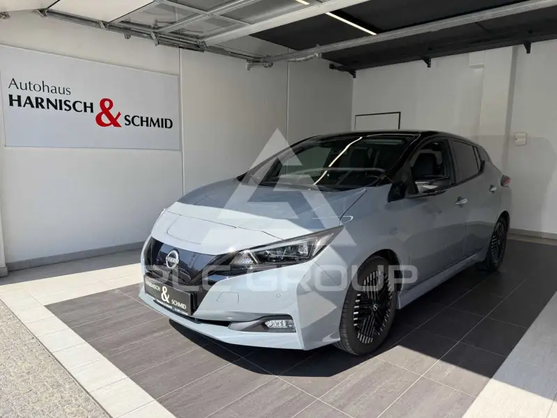 2022 Nissan LEAF