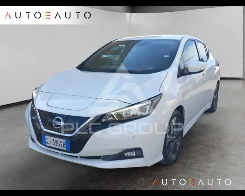 2022 Nissan LEAF