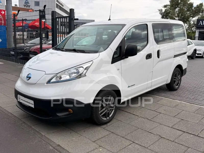 2022 Nissan NV 200
