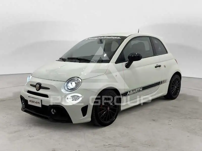 2022 Abarth 595