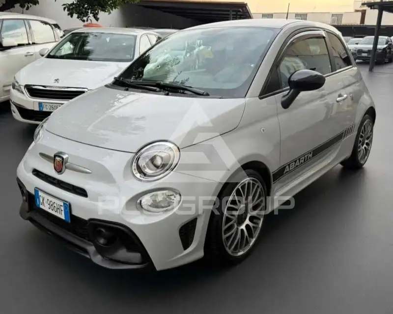 2022 Abarth 595