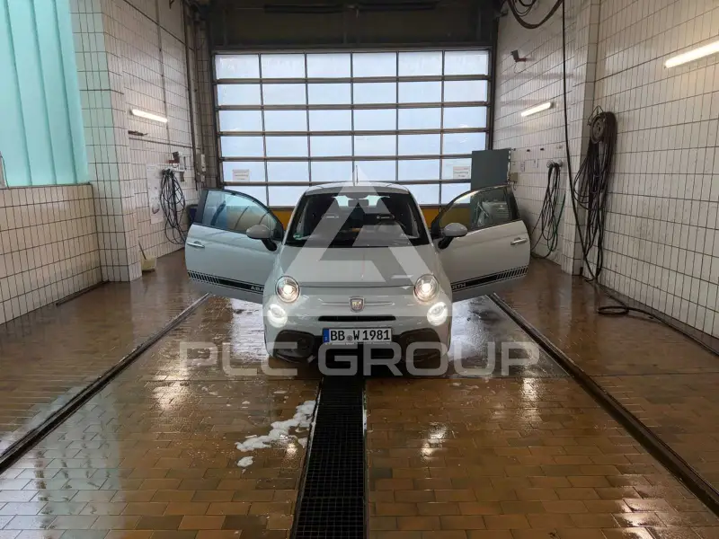 2022 Abarth 595