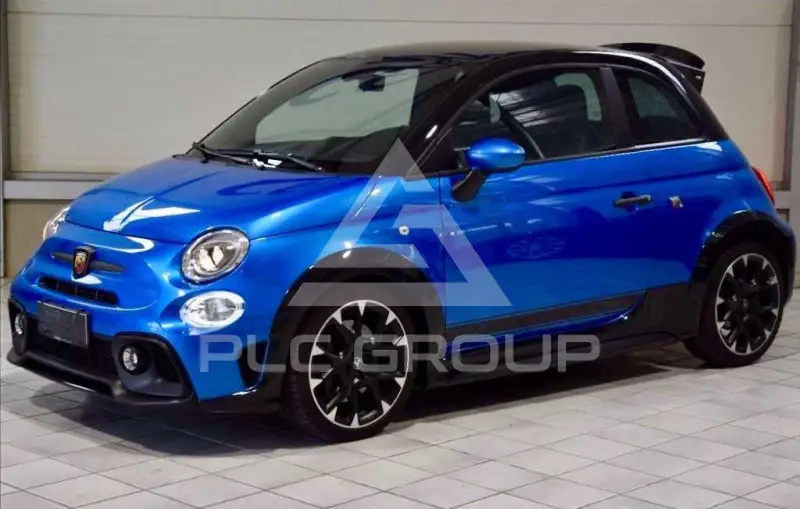 2022 Abarth 695