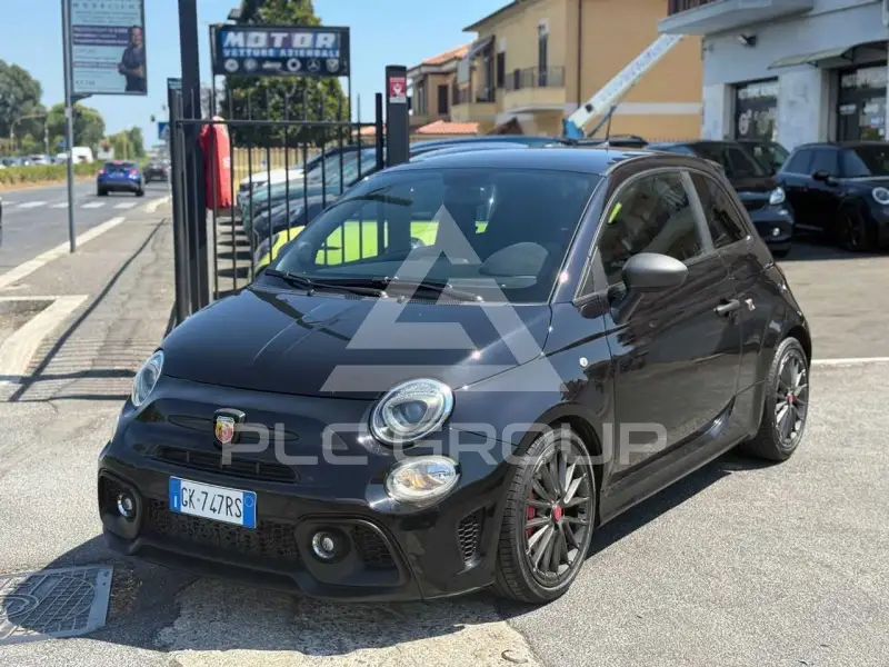 2022 Abarth 595