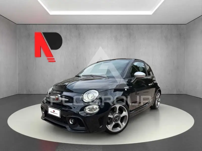 2022 Abarth 595