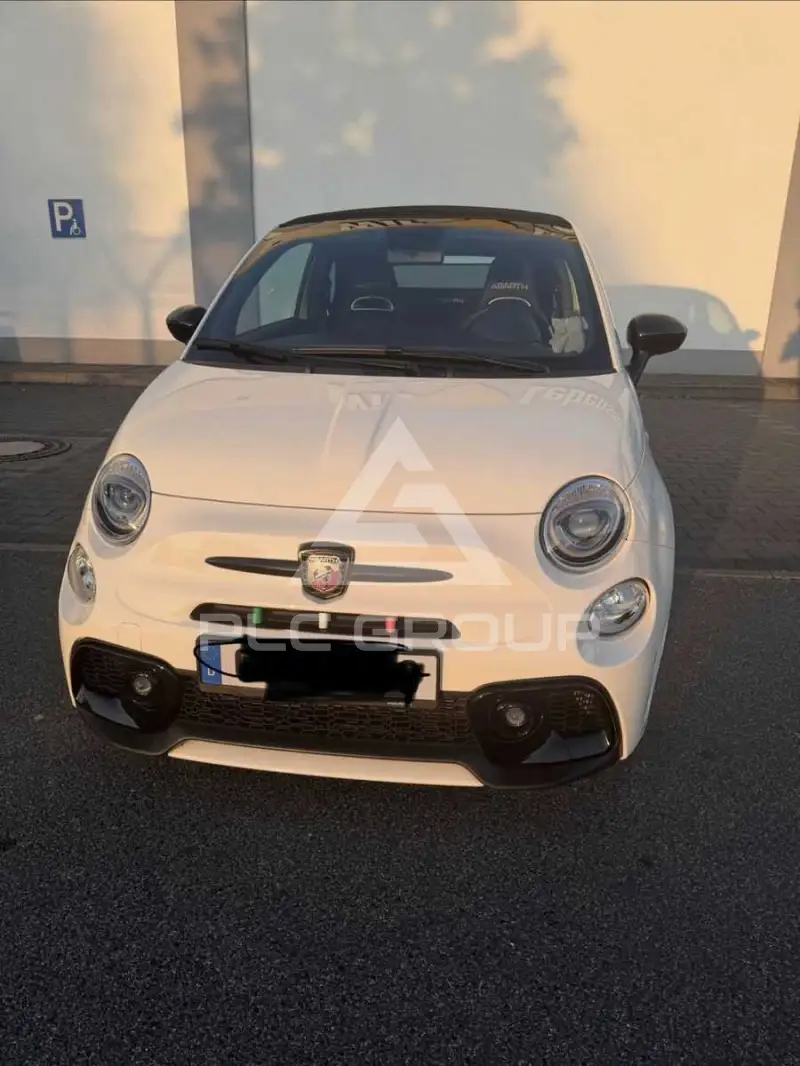 2022 Abarth 595