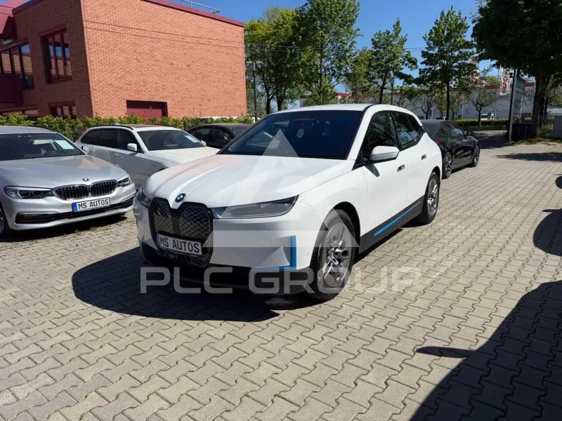 2022 BMW iX