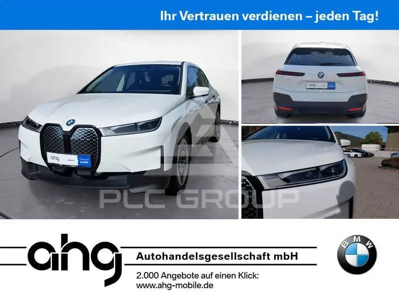 2022 BMW iX