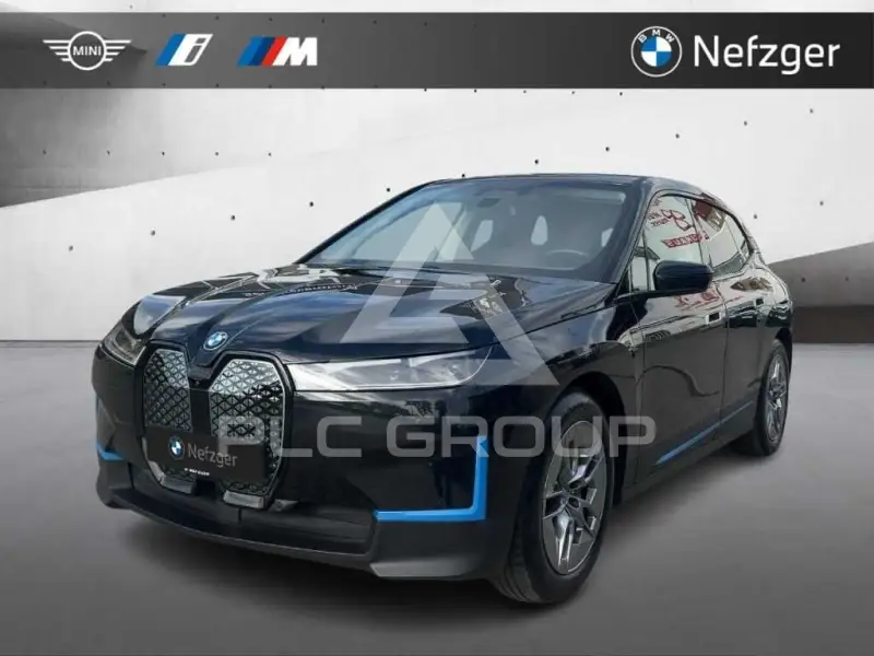 2022 BMW iX
