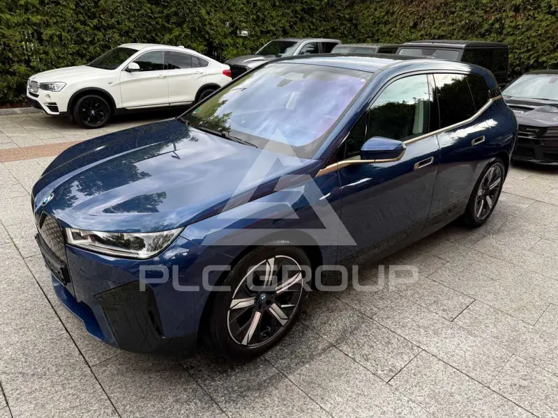 2022 BMW iX