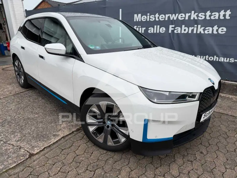 2022 BMW iX