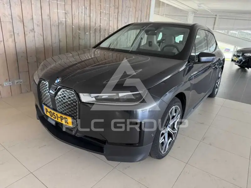 2022 BMW iX