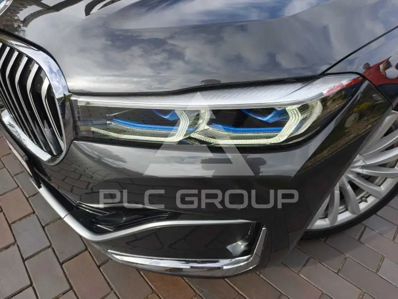2022 BMW 750