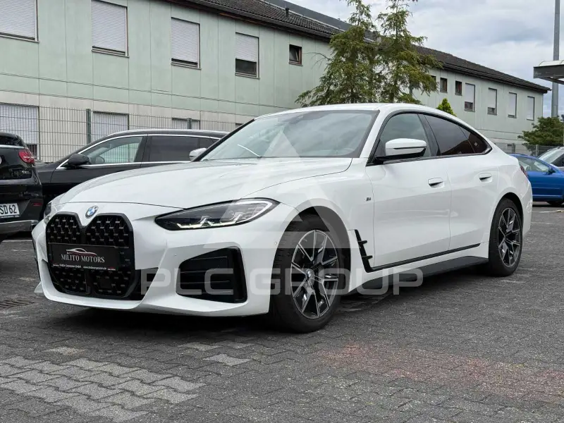 2022 BMW 430