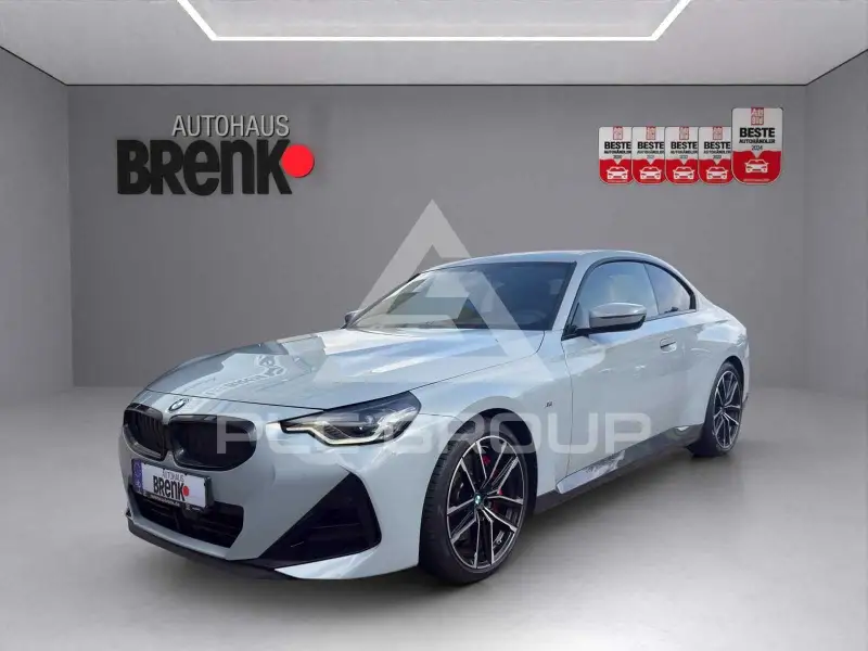 2022 BMW 220
