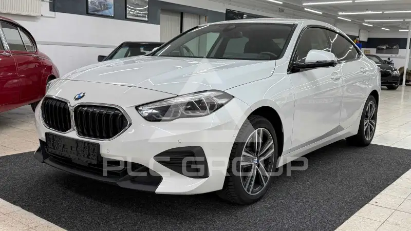2022 BMW 220
