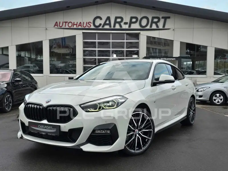 2022 BMW 220