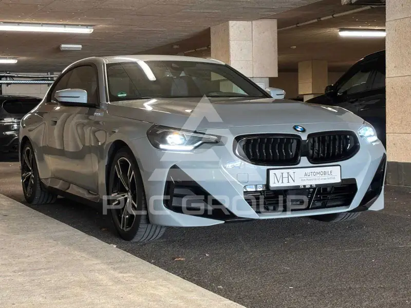 2022 BMW 220