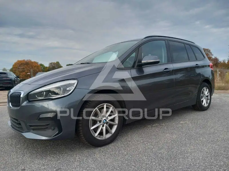 2022 BMW 216