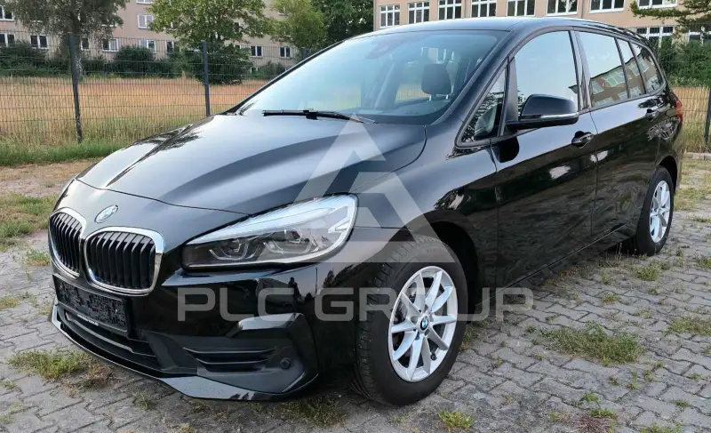 2022 BMW 216