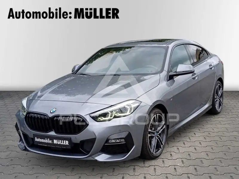 2022 BMW 220