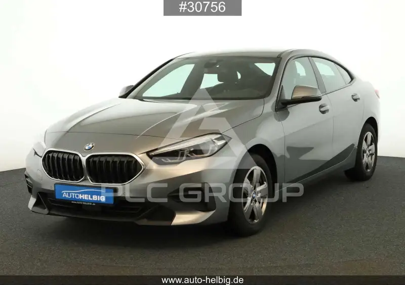 2022 BMW 216