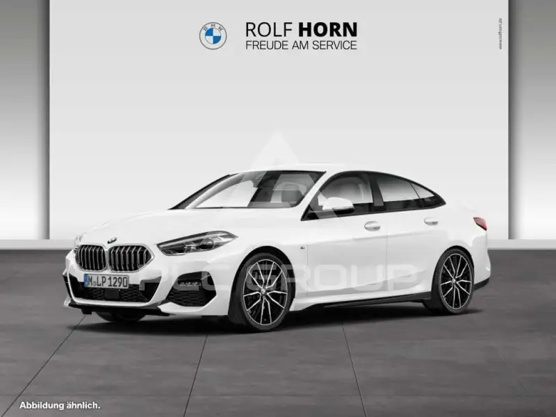 2022 BMW 218