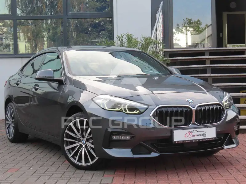 2022 BMW 218