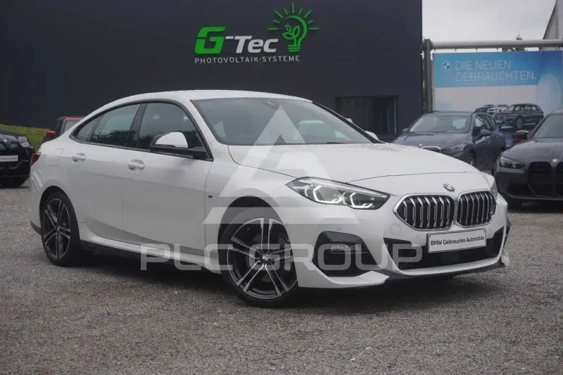 2022 BMW 218