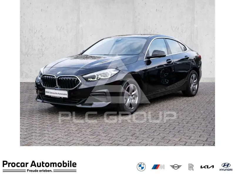 2022 BMW 218