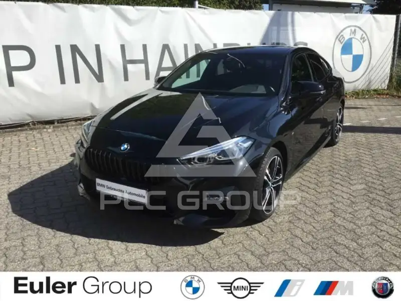 2022 BMW 218