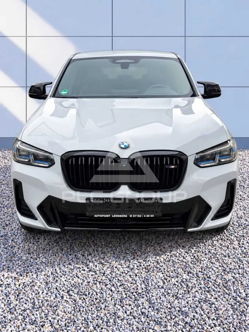 2022 BMW X4
