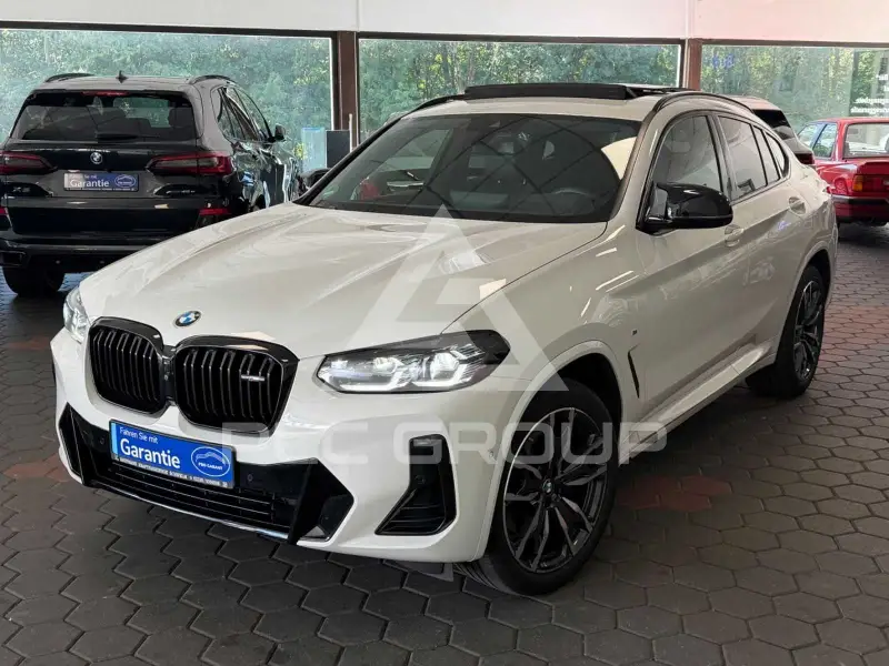 2022 BMW X4