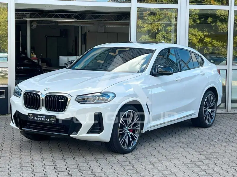 2022 BMW X4