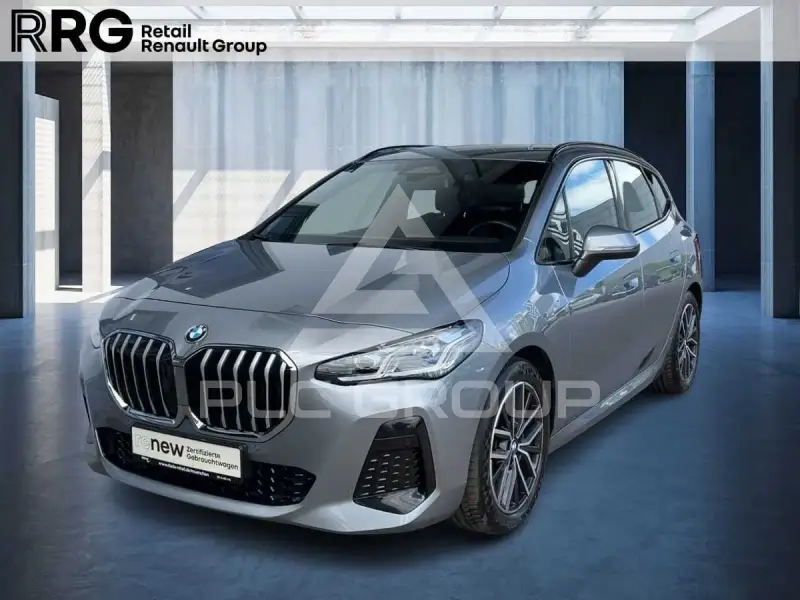 2022 BMW 223