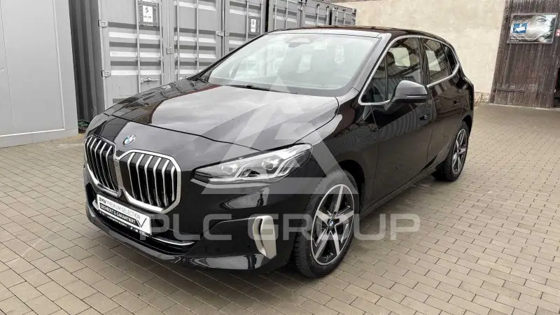 2022 BMW 223