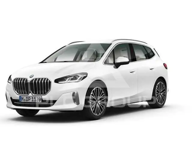 2022 BMW 223