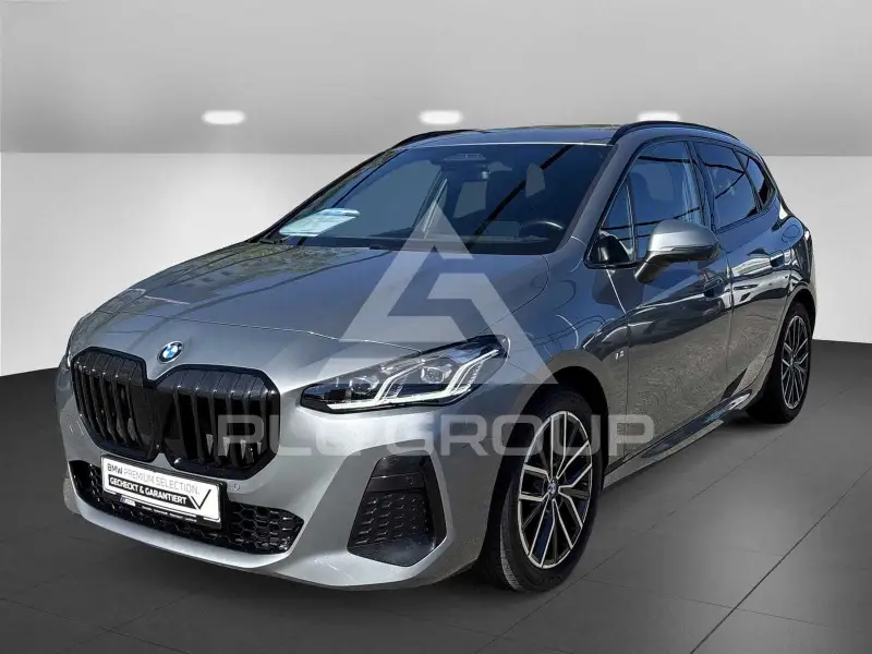 2022 BMW 223
